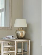 LOBERON Stolní lampa Madison
