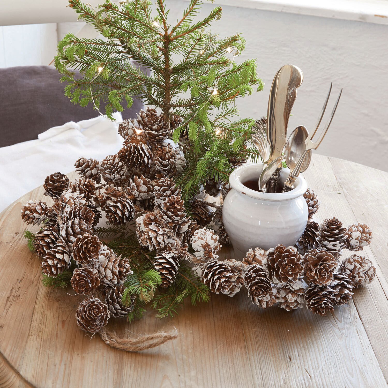 LOBERON Girlanda Jacci