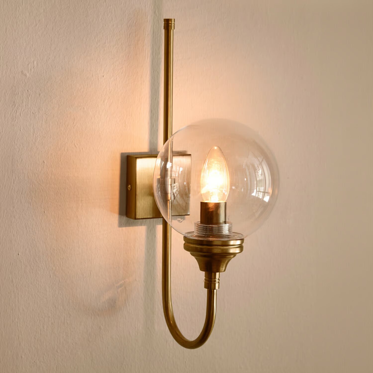 LOBERON Nástěnná lampa Anthé