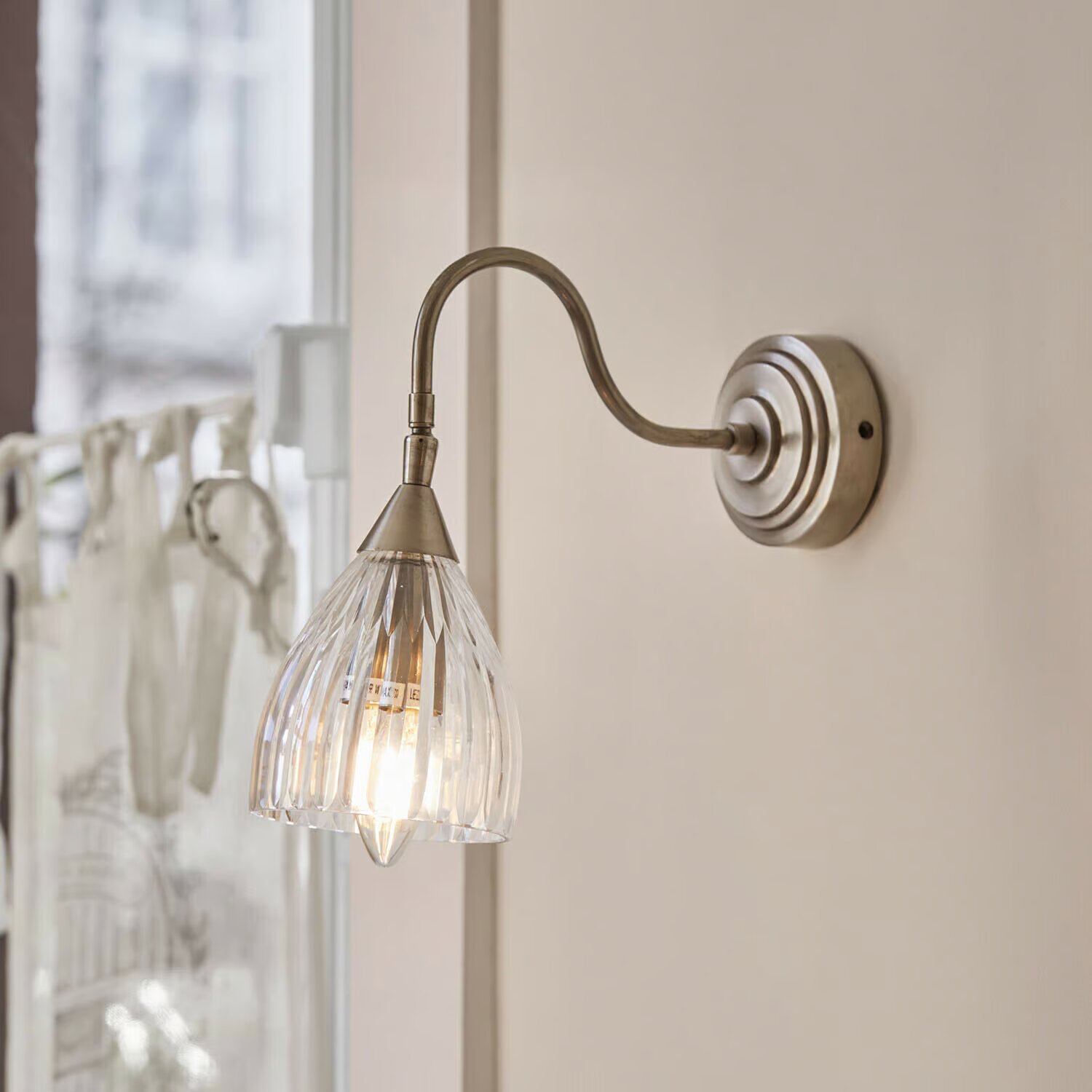 LOBERON Nástěnná lampa Niamhs