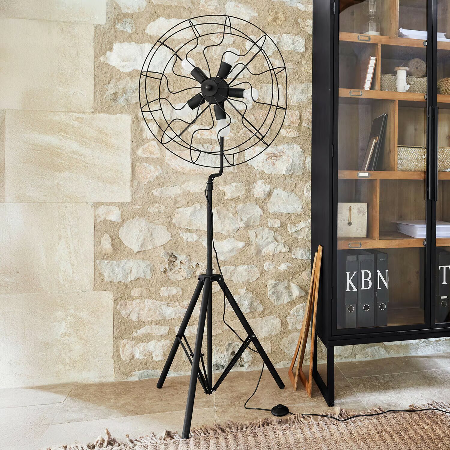LOBERON Stojací lampa Thunderfield