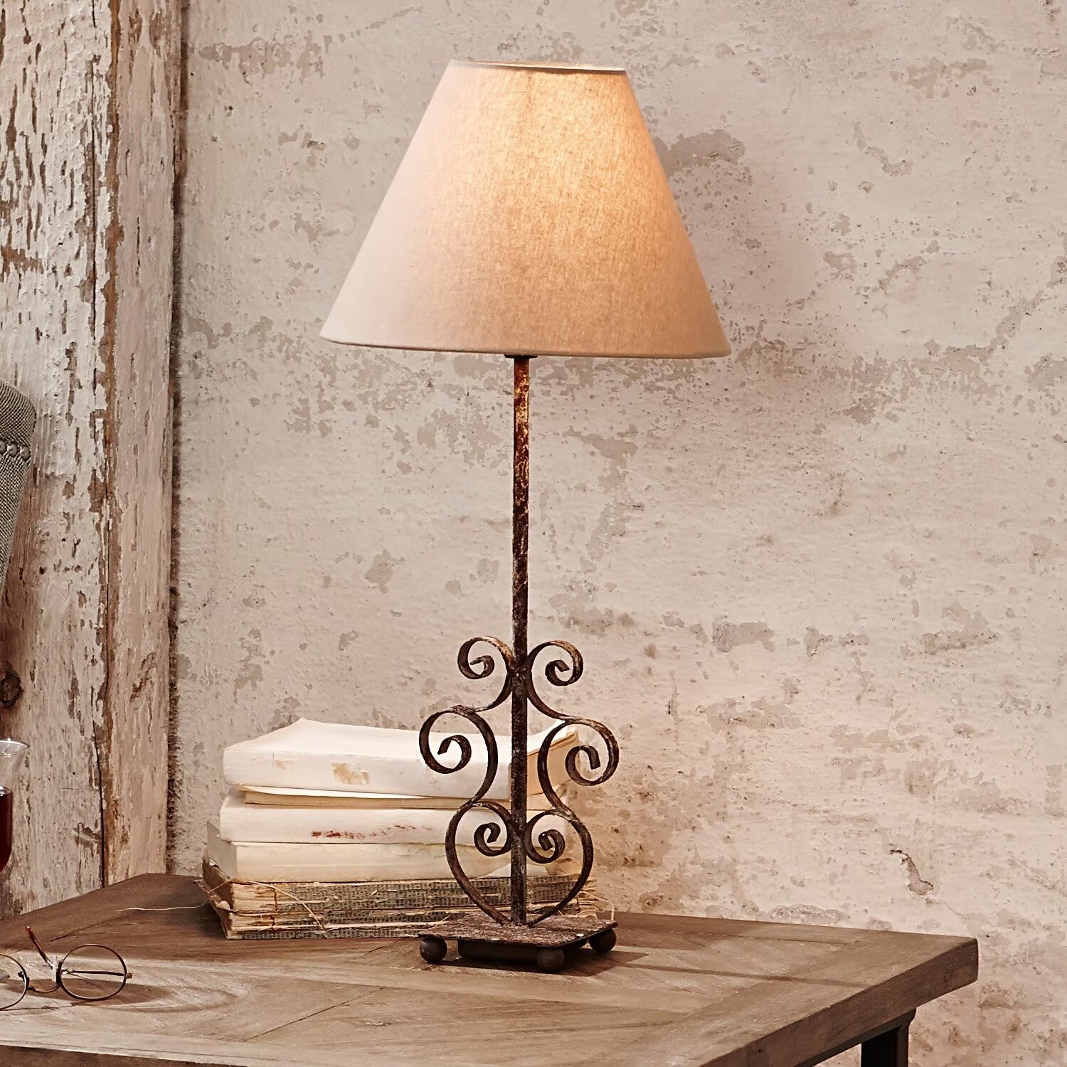 LOBERON Stolní lampa Clamart