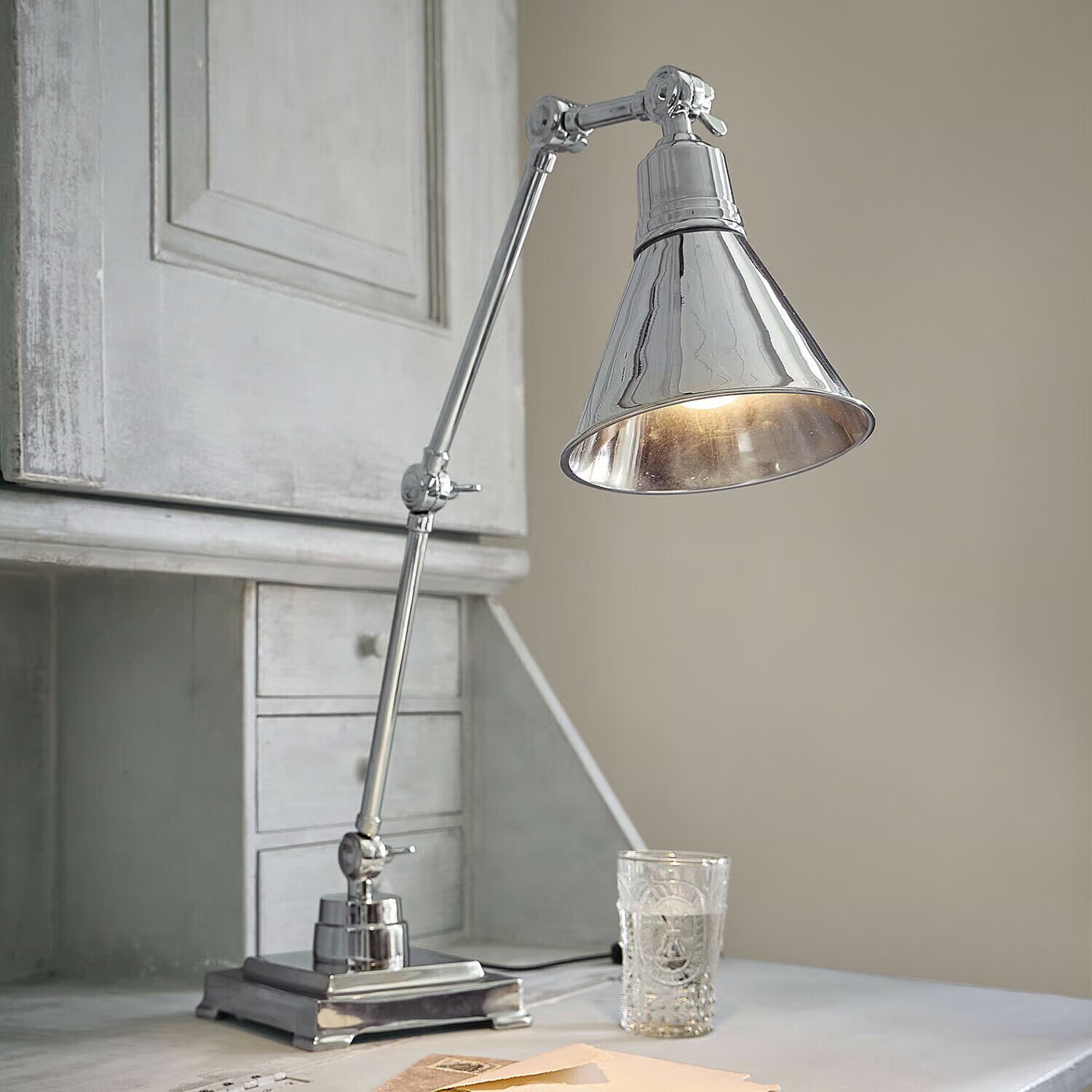 LOBERON Stolní lampa Fairview