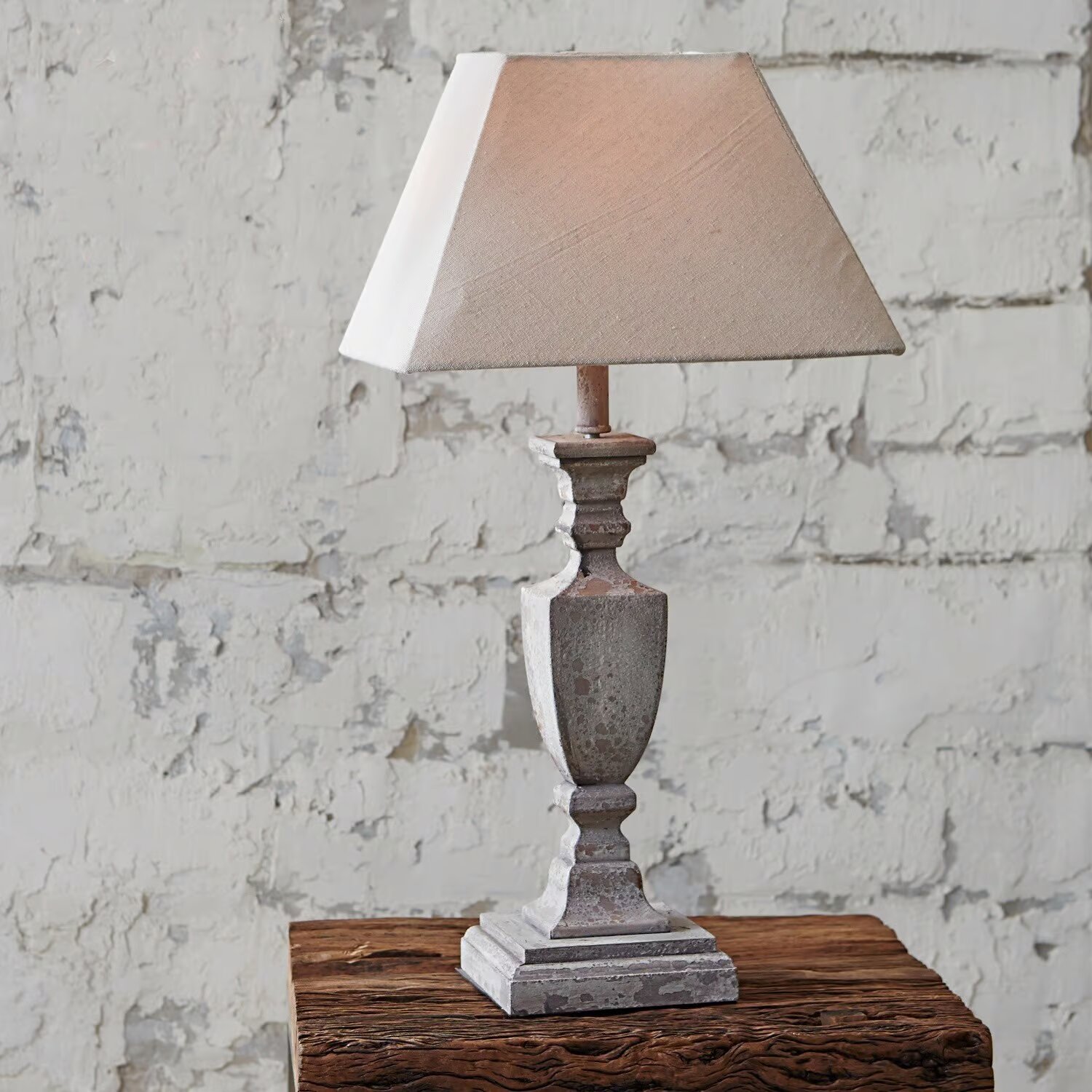 LOBERON Stolní lampa Gorham