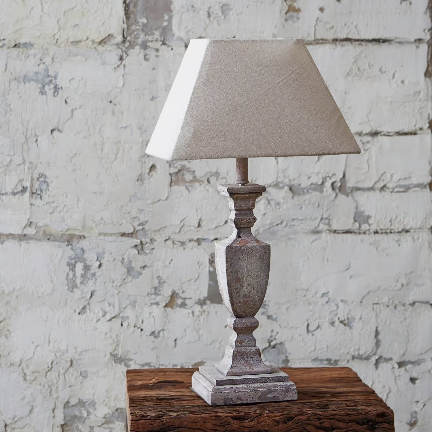 LOBERON Stolní lampa Gorham
