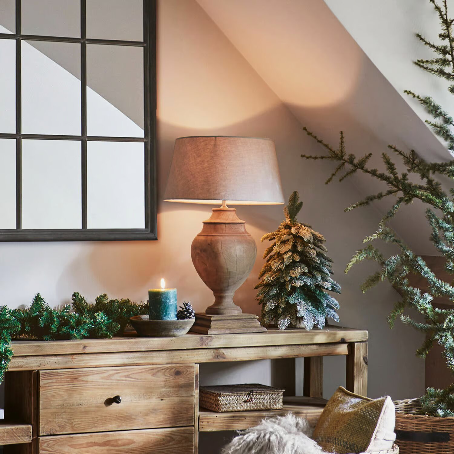 LOBERON Stolní lampa Sauverny