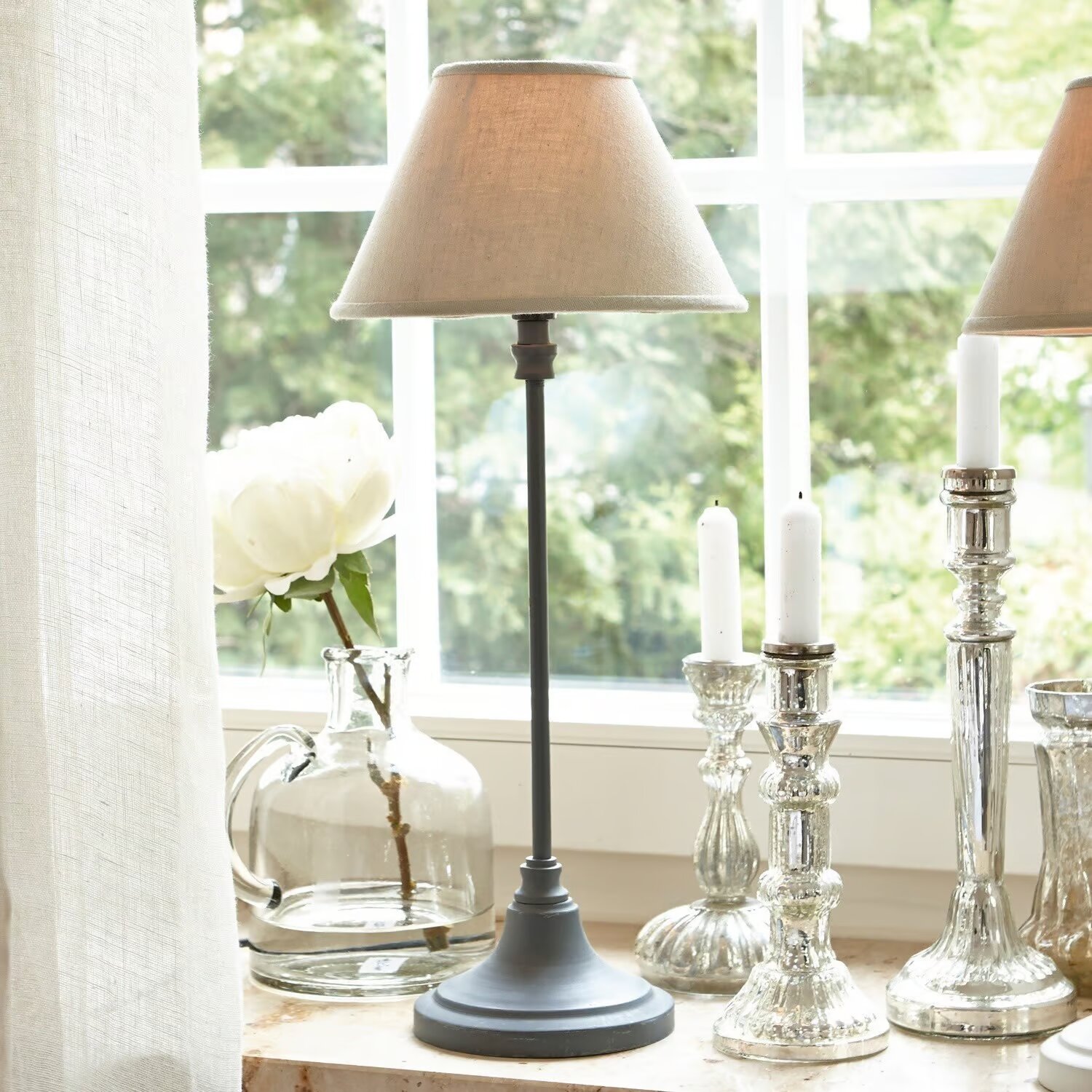 LOBERON Stolní lampa Swindon