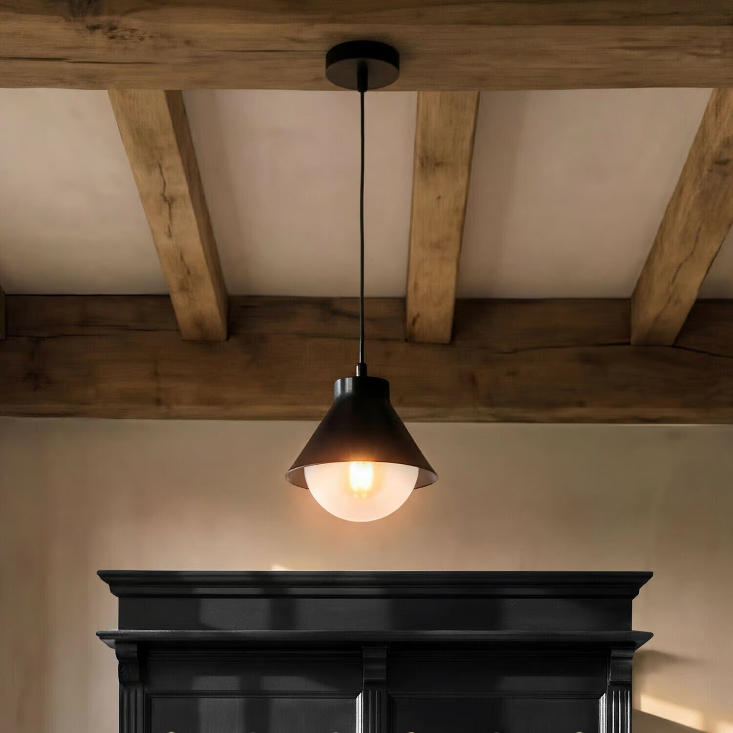 LOBERON Závěsná lampa Térélune